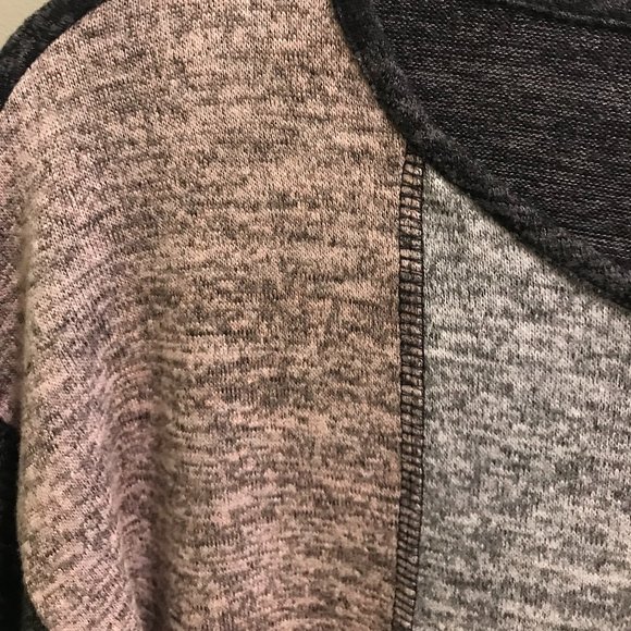 Patchwork Colorblock Top - Picture 5 of 9